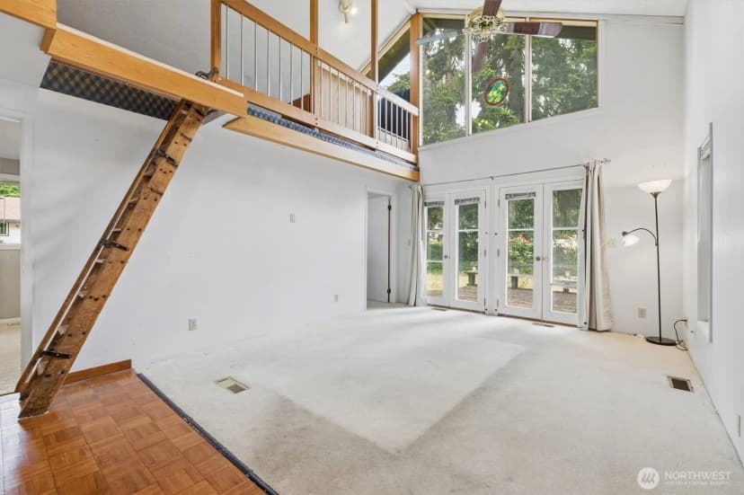 Property photo for 824 S 146th Street, Burien photo 11