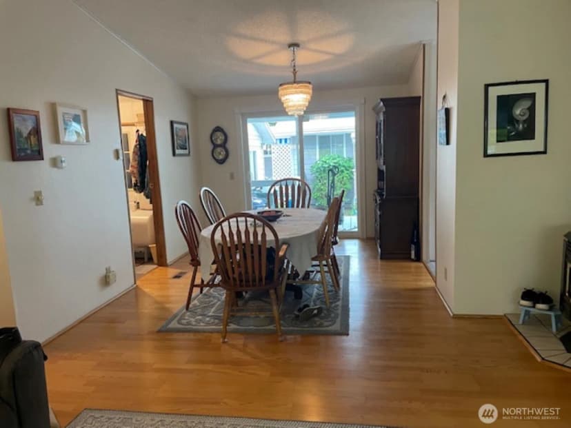 Property photo for 2404 Bay Avenue, Ocean Park photo 6