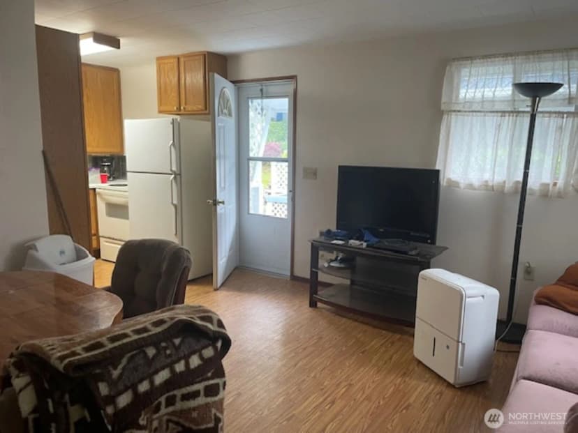 Property photo for 2404 Bay Avenue, Ocean Park photo 23