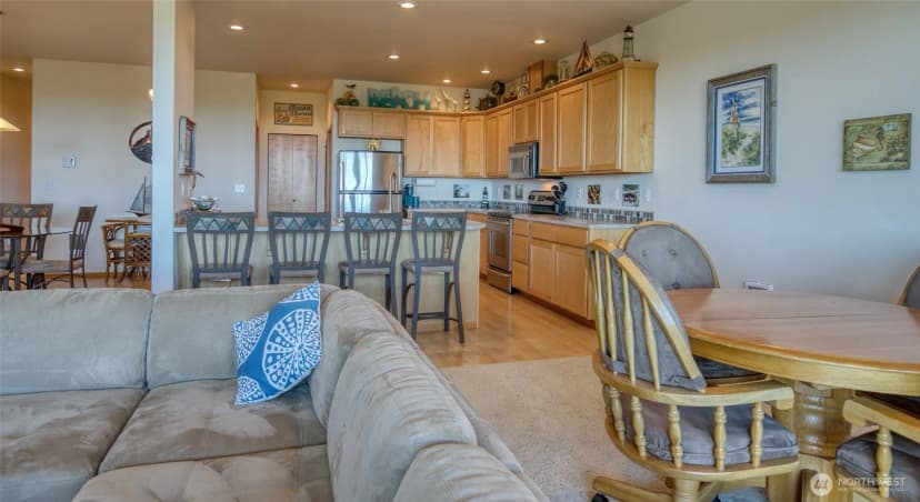 Property photo for 1003 S Sand Dune Avenue Sw #c, Ocean Shores photo 10