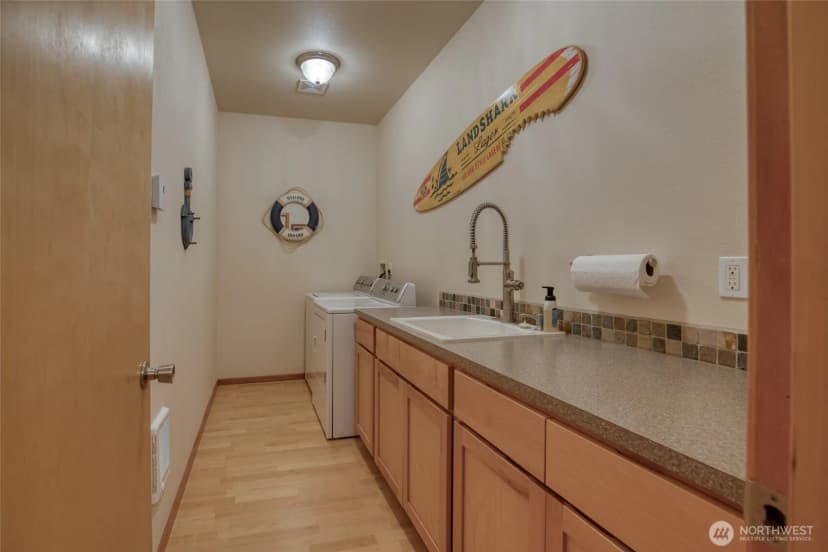 Property photo for 1003 S Sand Dune Avenue Sw #c, Ocean Shores photo 18