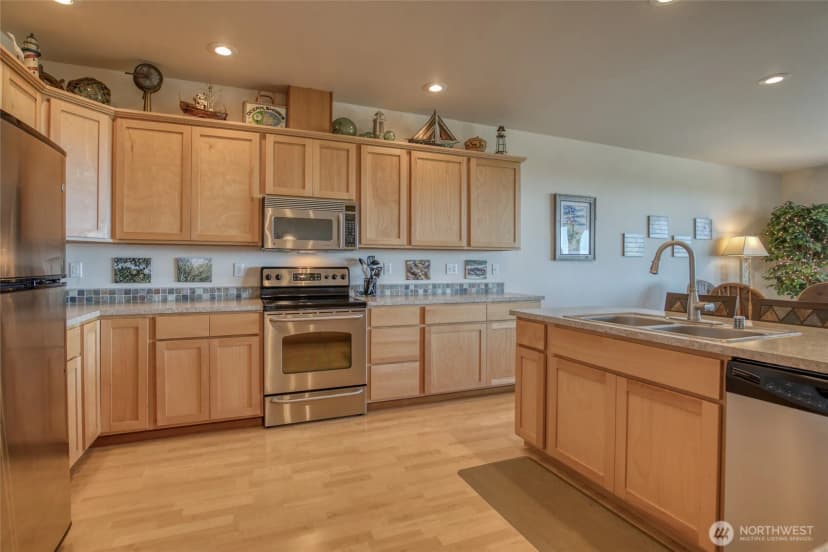Property photo for 1003 S Sand Dune Avenue Sw #c, Ocean Shores photo 13