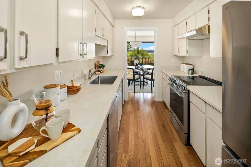 Property photo for 8001 Sand Point Way Ne #c47, Seattle photo 13