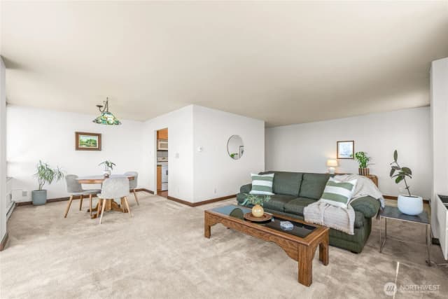 Property photo for 521 5th Avenue W #602, Seattle photo 5
