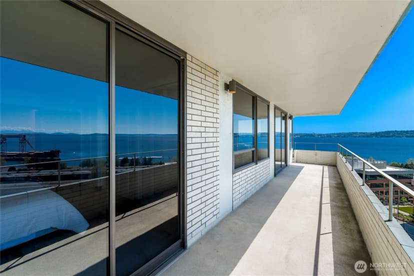 Property photo for 521 5th Avenue W #602, Seattle photo 21