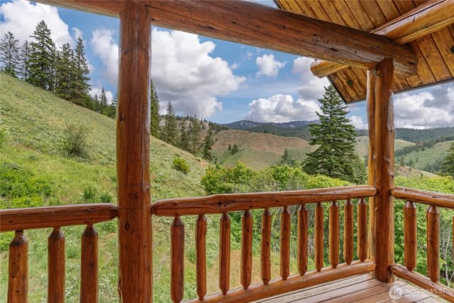 Property photo for 9350 N Fork Road, Cashmere photo 4