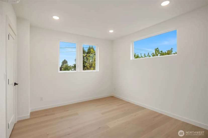 Property photo for 7334 25th Avenue Nw, Seattle photo 15