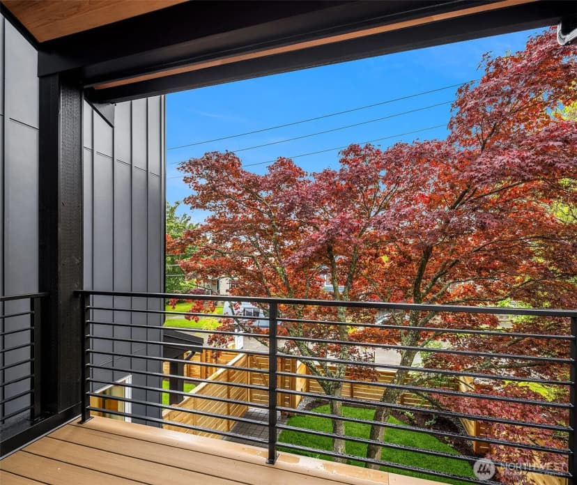 Property photo for 7334 25th Avenue Nw, Seattle photo 11