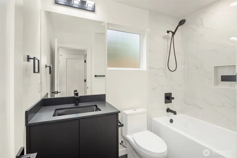 Property photo for 7334 25th Avenue Nw, Seattle photo 18
