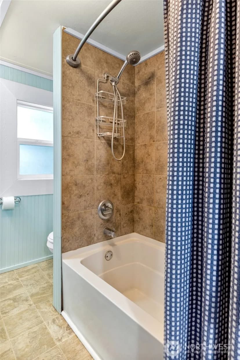 Property photo for 5000 Lakewood Road, Stanwood photo 14