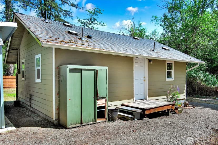 Property photo for 5000 Lakewood Road, Stanwood photo 24