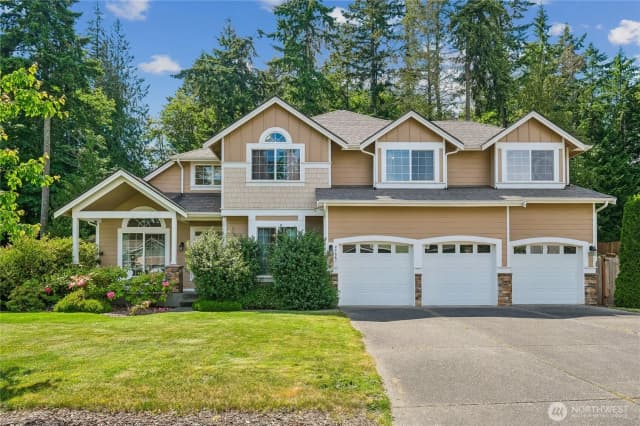 Property photo for 27661 Mcintosh Loop Ne, Kingston
