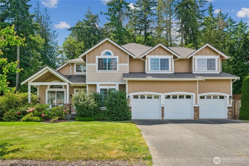 Property photo for 27661 Mcintosh Loop Ne, Kingston