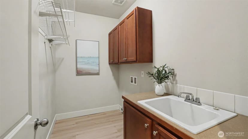 Property photo for 4029 166th Street Se, Bothell photo 11