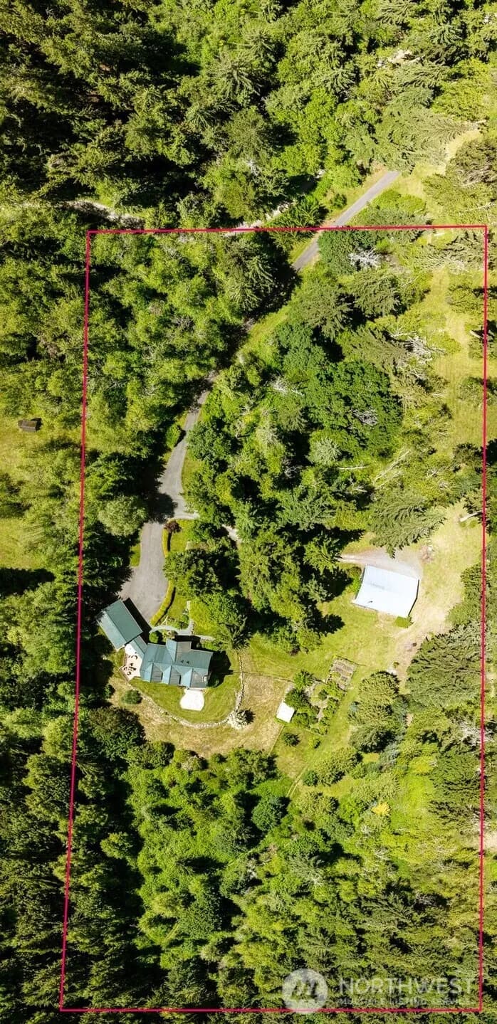 Property photo for 3256 Killion Lane, Oak Harbor photo 32