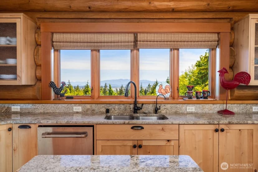 Property photo for 3256 Killion Lane, Oak Harbor photo 12