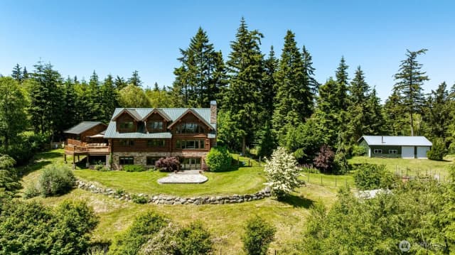 Property photo for 3256 Killion Lane, Oak Harbor