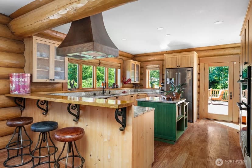 Property photo for 3256 Killion Lane, Oak Harbor photo 11