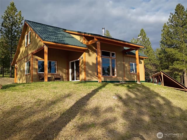 Property photo for 359 Bandtman Road, Tonasket photo 3