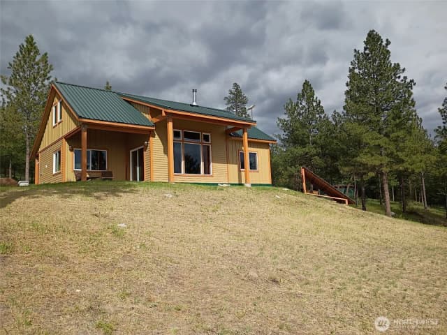 Property photo for 359 Bandtman Road, Tonasket photo 4