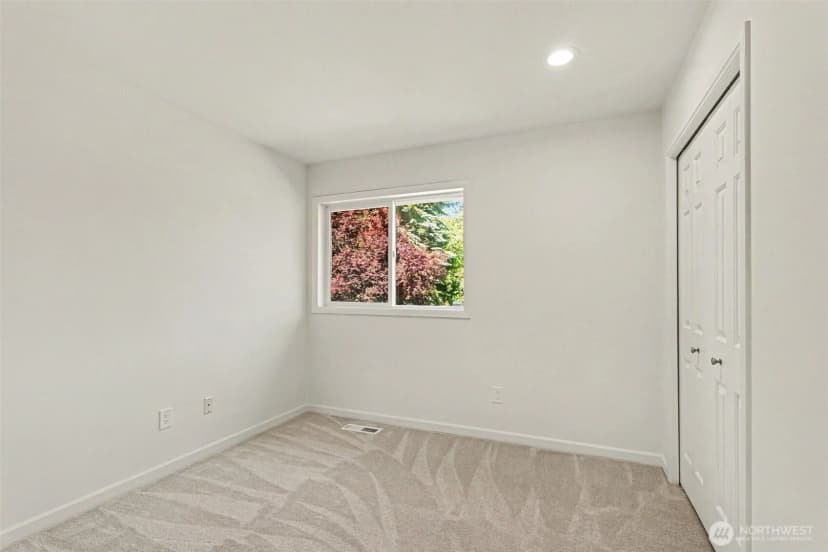 Property photo for 23405 Se 27th Court, Sammamish photo 25