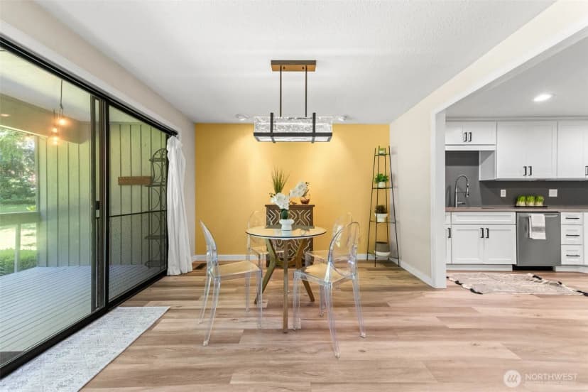 Property photo for 909 30th Street Nw #2c, Gig Harbor photo 14