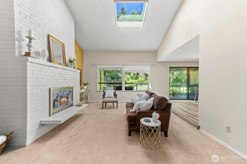Property photo for 909 30th Street Nw #2c, Gig Harbor