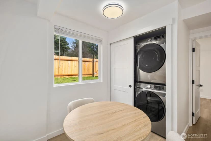 Property photo for 1747 Ne 147th St #1, Shoreline photo 14