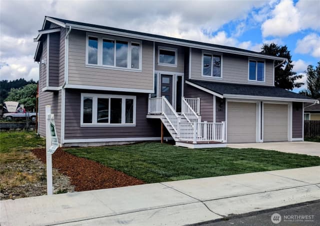 Property photo for 201 Stanley Avenue, Algona