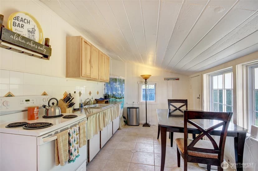 Property photo for 15901 108th Street E, Puyallup photo 16