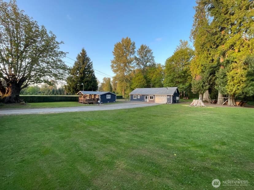 Property photo for 15901 108th Street E, Puyallup photo 4