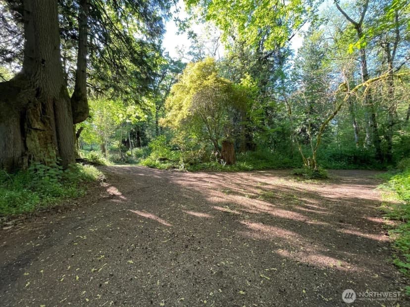 Property photo for 15901 108th Street E, Puyallup photo 22
