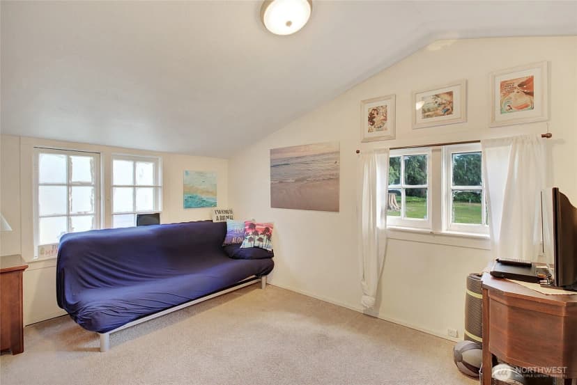 Property photo for 15901 108th Street E, Puyallup photo 14