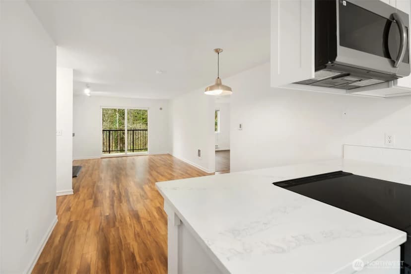 Property photo for 14006 Ne 181 Place #b206, Woodinville photo 9