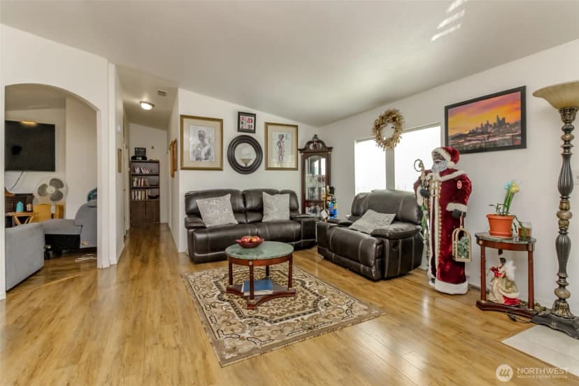Property photo for 8216 19th Avenue E #10, Tacoma photo 5