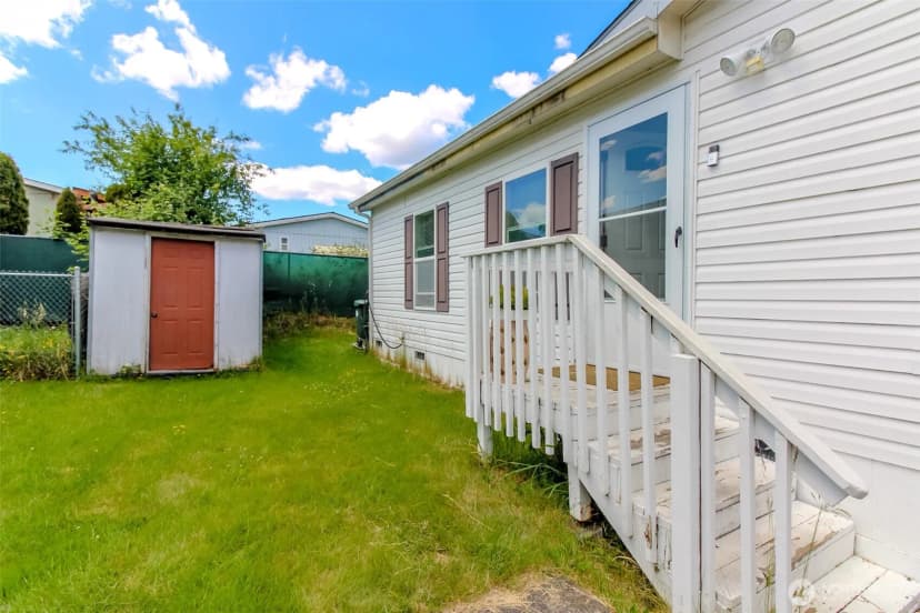 Property photo for 8216 19th Avenue E #10, Tacoma photo 28