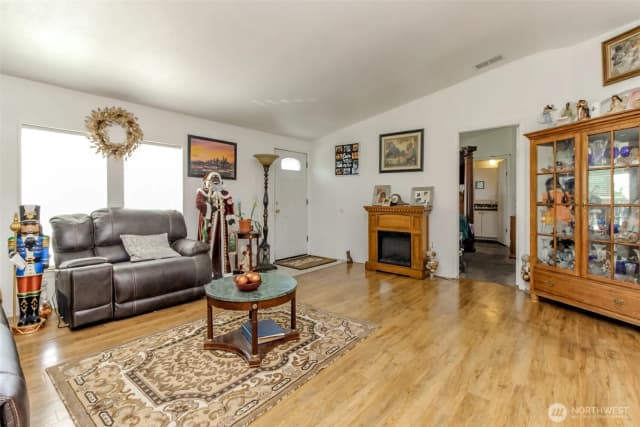 Property photo for 8216 19th Avenue E #10, Tacoma photo 4