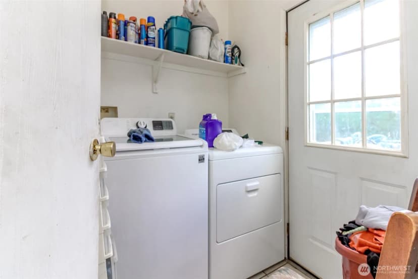 Property photo for 8216 19th Avenue E #10, Tacoma photo 15