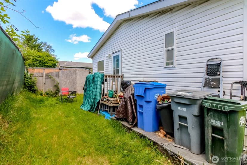 Property photo for 8216 19th Avenue E #10, Tacoma photo 30