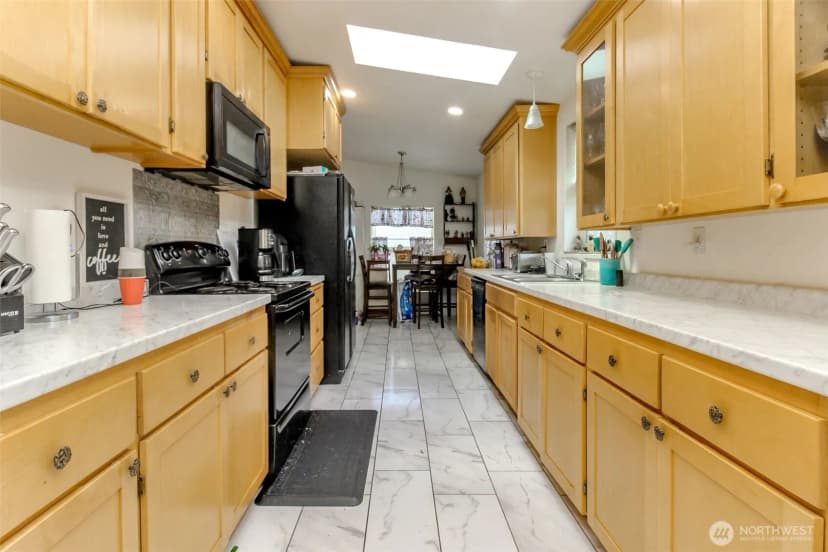 Property photo for 8216 19th Avenue E #10, Tacoma photo 12