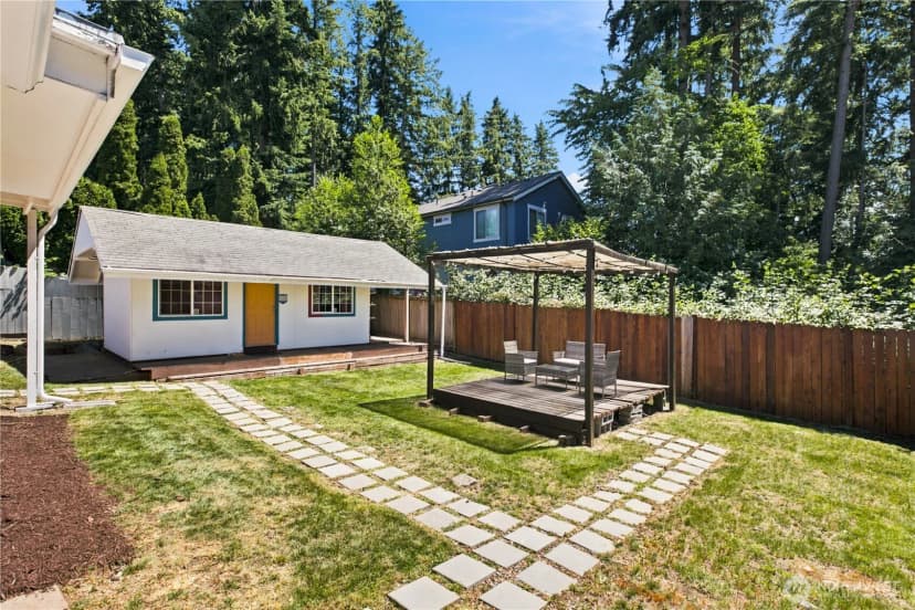 Property photo for 3519 Ne 8th Street, Renton photo 22