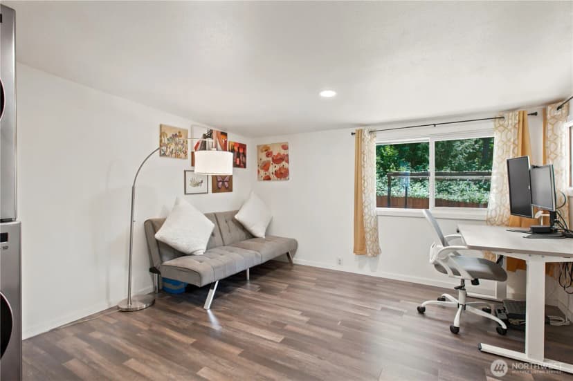 Property photo for 3519 Ne 8th Street, Renton photo 21