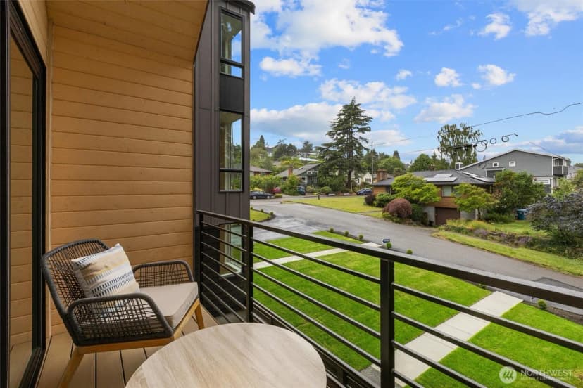 Property photo for 4235 S Bradford Street, Seattle photo 19