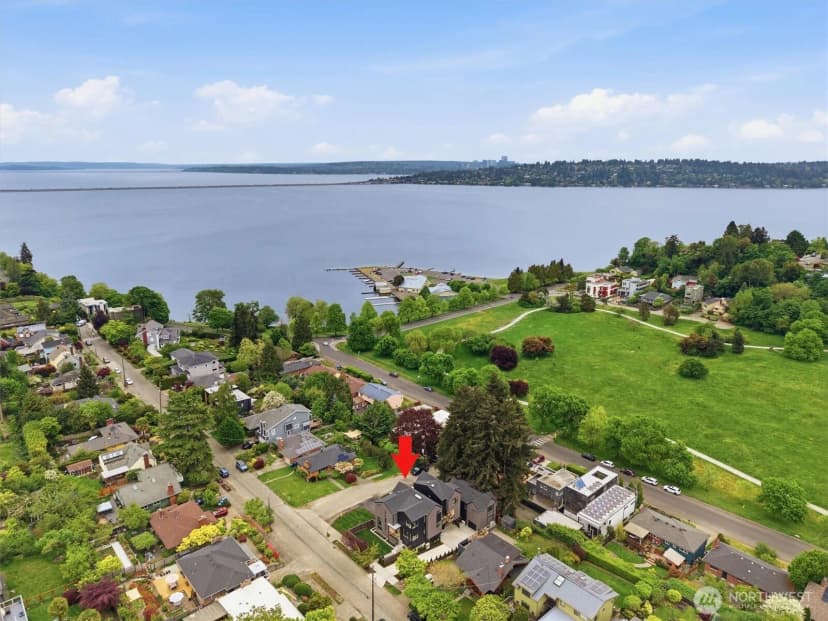 Property photo for 4235 S Bradford Street, Seattle photo 2