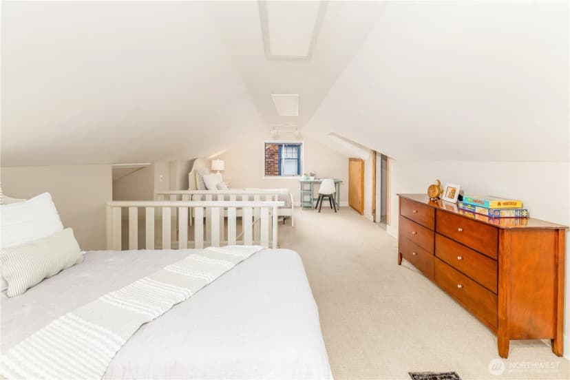 Property photo for 6848 31st Avenue Ne, Seattle photo 15