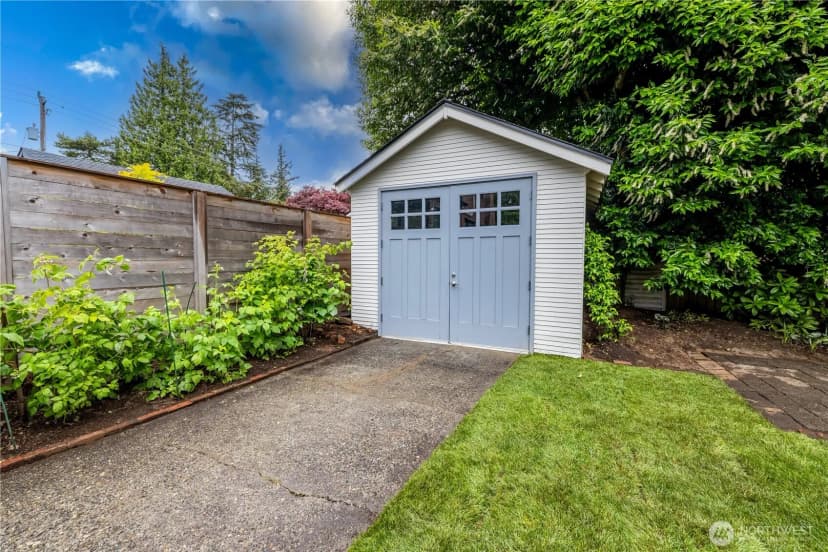 Property photo for 6848 31st Avenue Ne, Seattle photo 27
