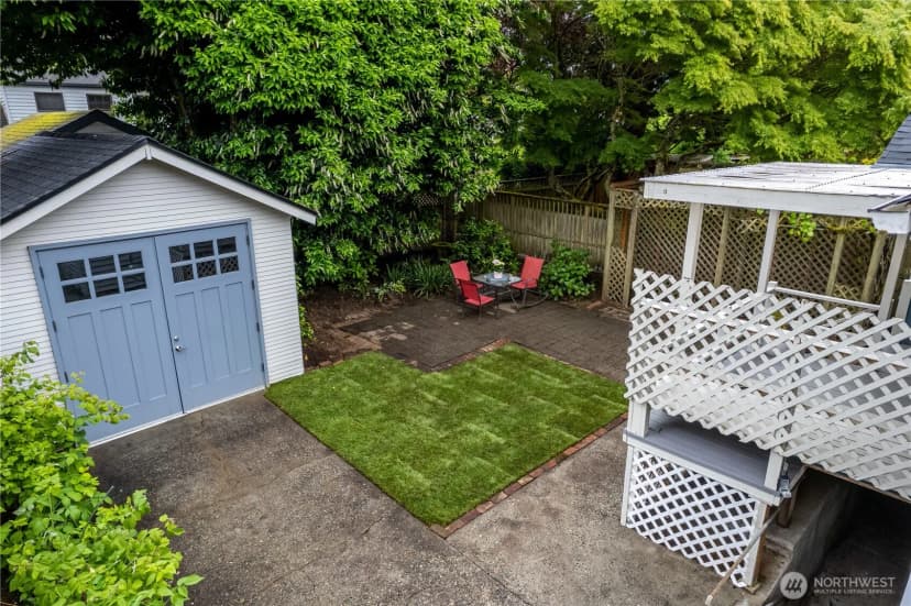 Property photo for 6848 31st Avenue Ne, Seattle photo 25