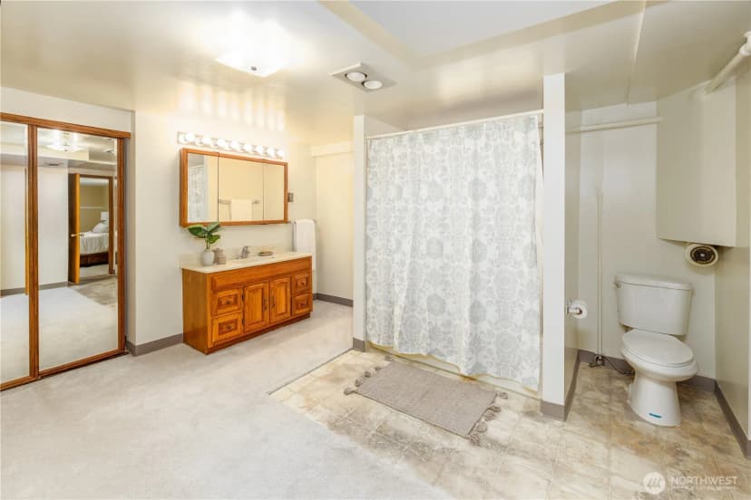 Property photo for 6848 31st Avenue Ne, Seattle photo 19
