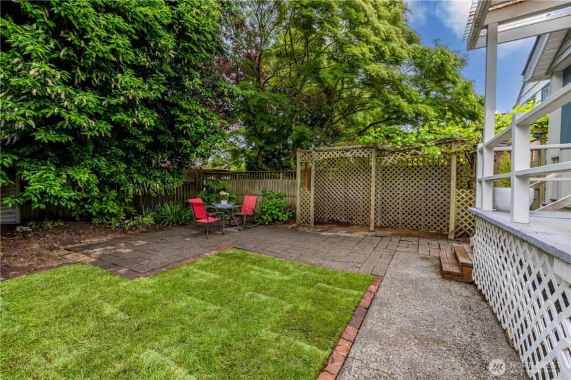Property photo for 6848 31st Avenue Ne, Seattle photo 24