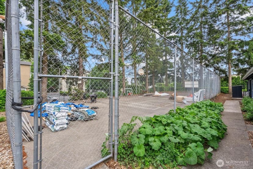 Property photo for 215 100th Street Sw #a106, Everett photo 23